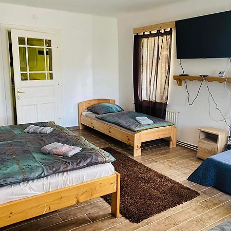 FelsőtoldKontyos Vendeghazアパートメント 部屋 写真