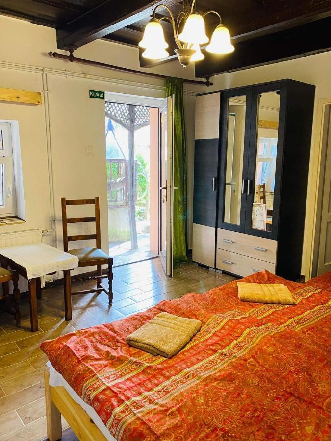 FelsőtoldKontyos Vendeghazアパートメント 部屋 写真