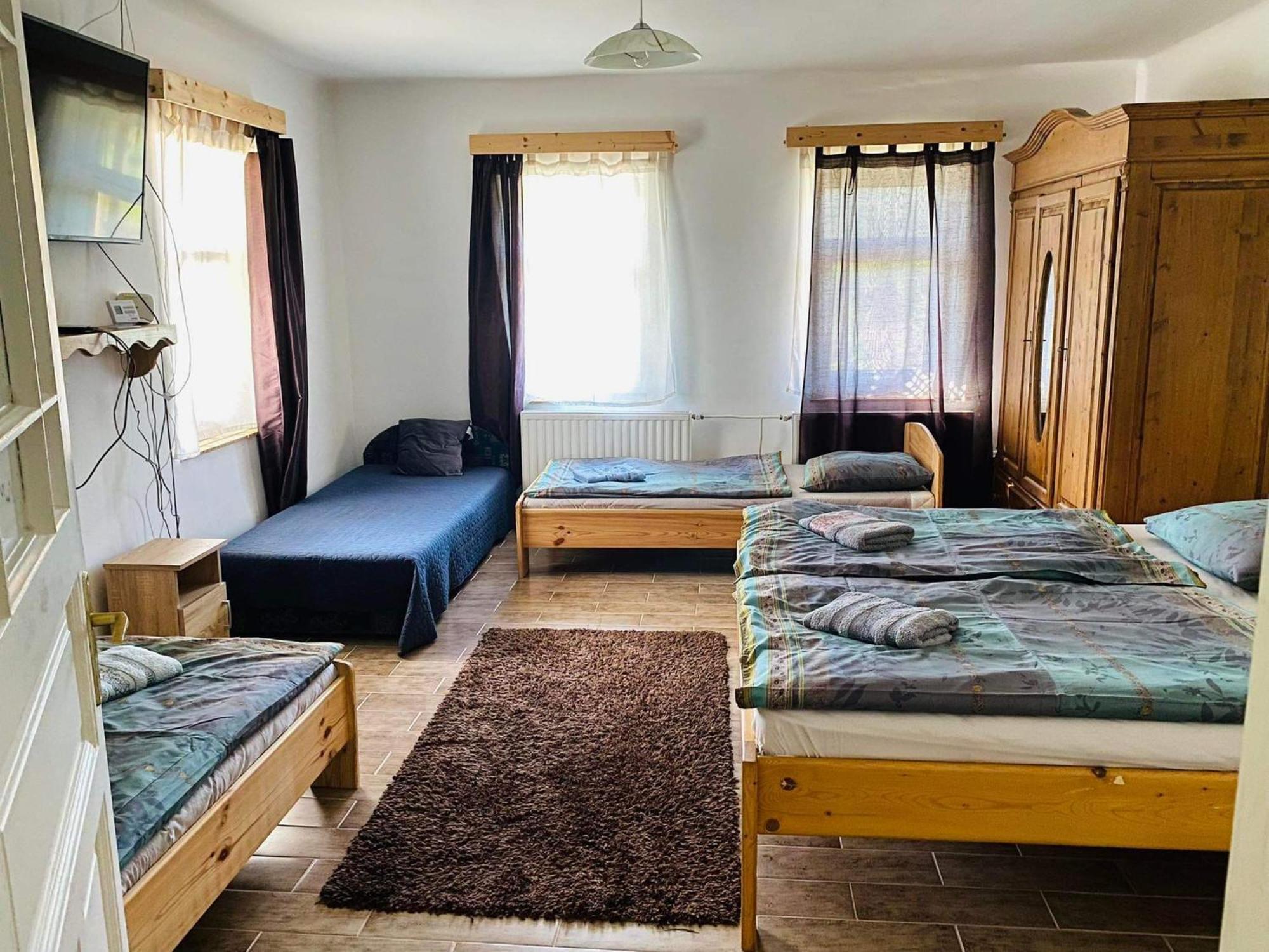 FelsőtoldKontyos Vendeghazアパートメント 部屋 写真
